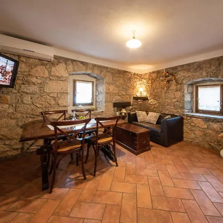 Apartman Evici By Interhome Abbázia