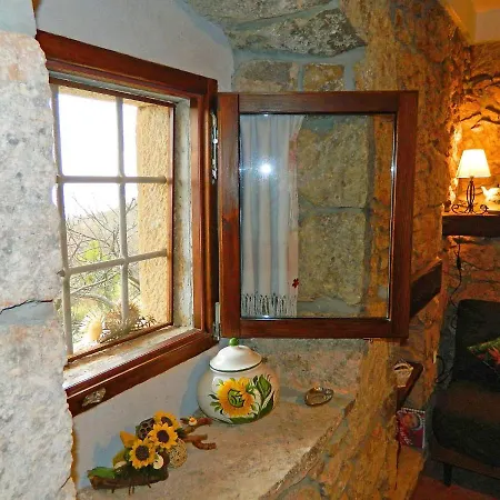 アパート Evici By Interhome