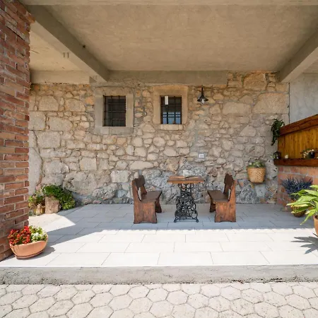 Evici By Interhome *